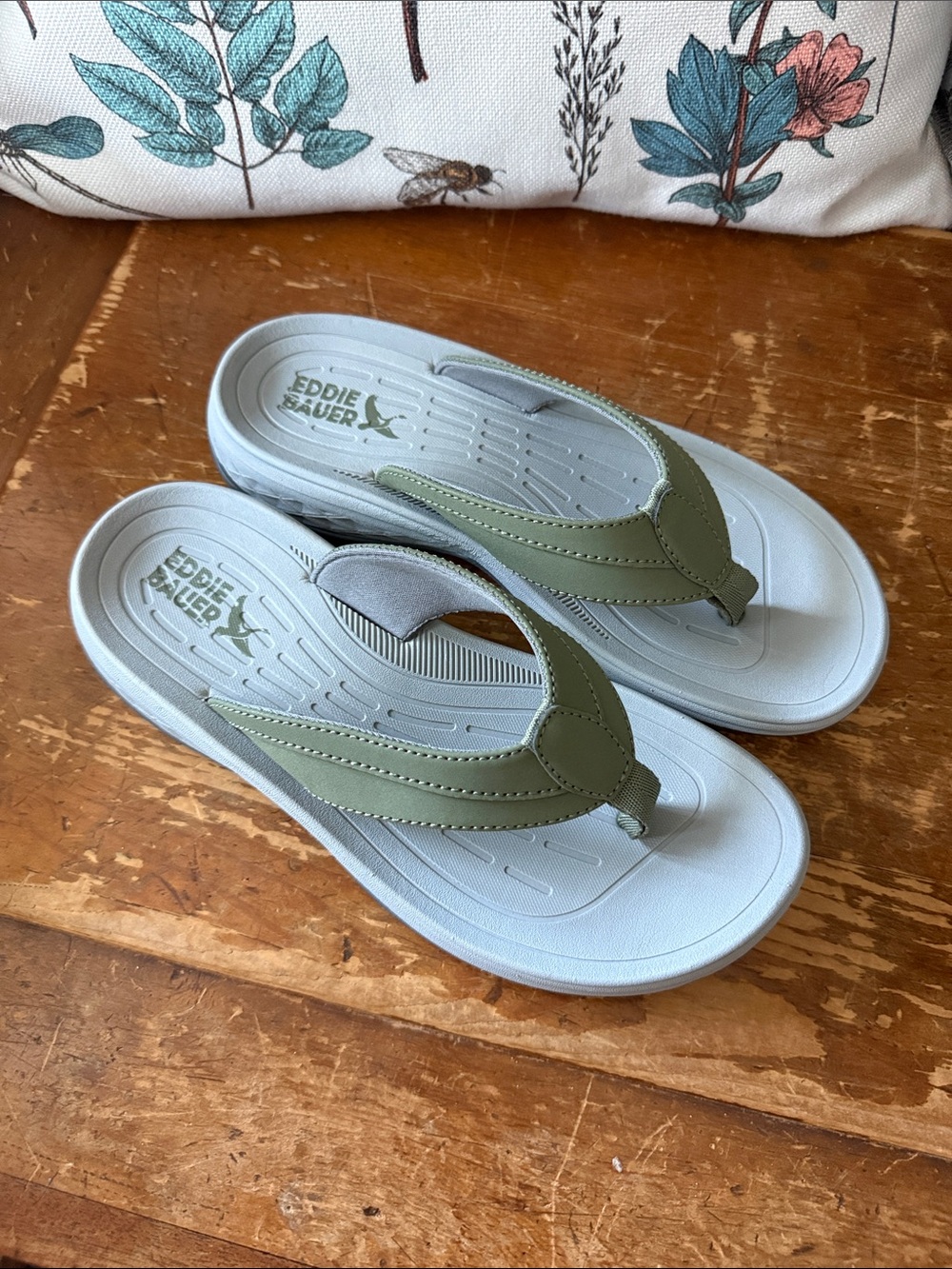 Eddie Bauer Break Point Sandals Summer Comfortable Walking Size 7 NWOT